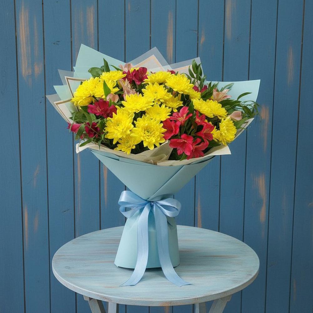 Букет цветов из: Альстромерии и Хризантемы в Светлые Горы