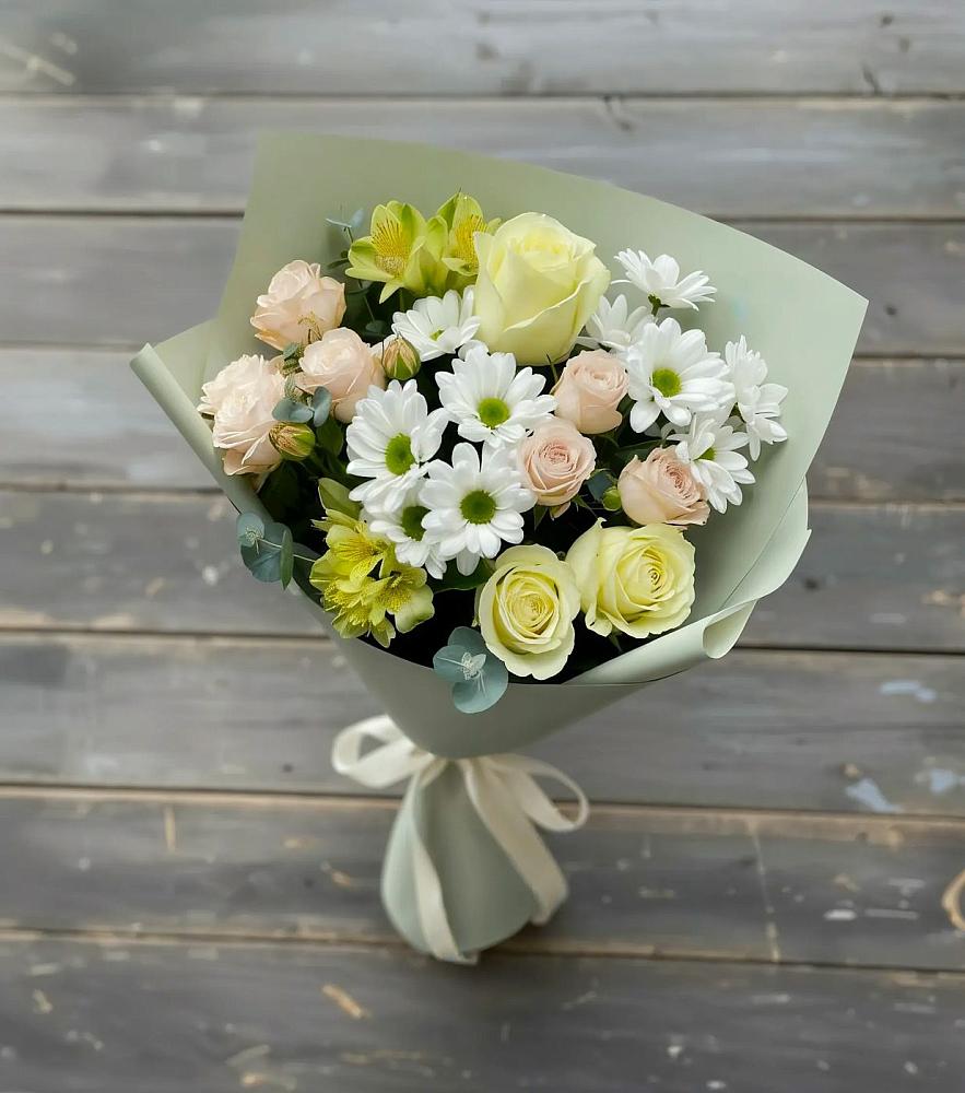 Букет цветов из: Альстромерии, Розы и Хризантемы в Светлые Горы