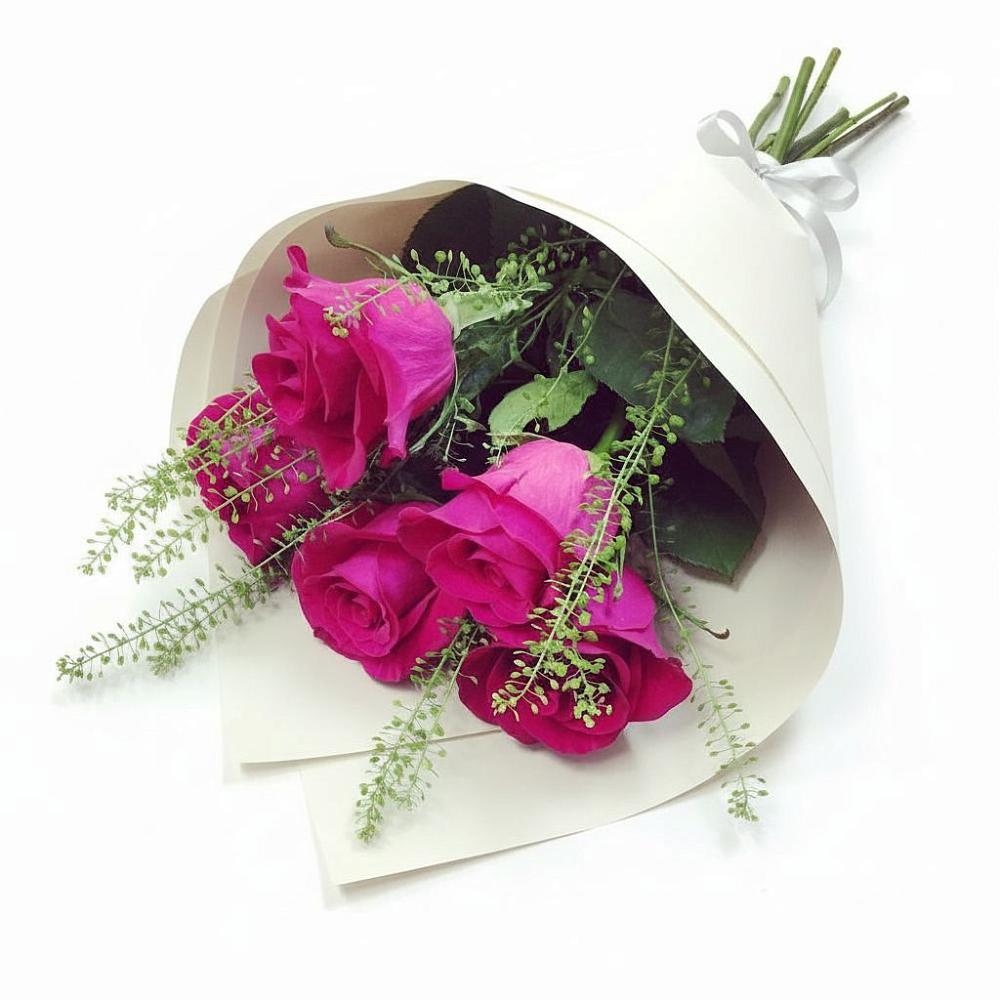 Букет цветов из: Розы в Светлые Горы