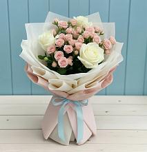 Букет цветов из:  Розы #REPLACE_PRED# Светлые Горы