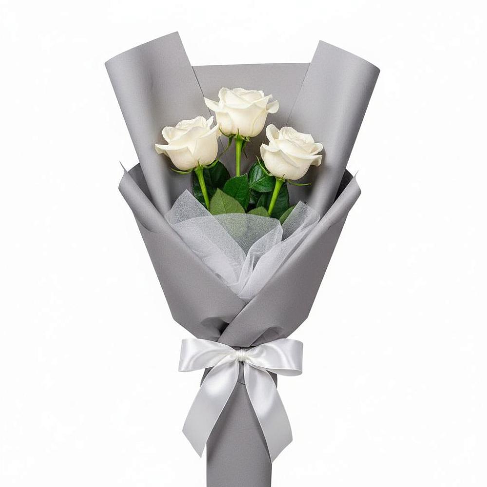 Букет 3 белые розы в Светлые Горы
