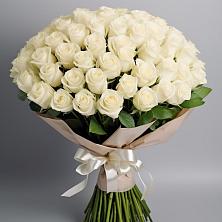 Букет 101 беля роза Белоснежка в Светлые Горы