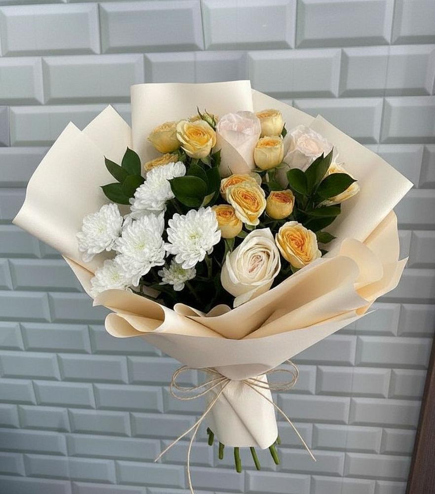Букет цветов из: Розы и Хризантемы в Светлые Горы