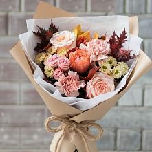 Букет цветов из:  Гвоздики, Хризантемы и Розы в Светлые Горы