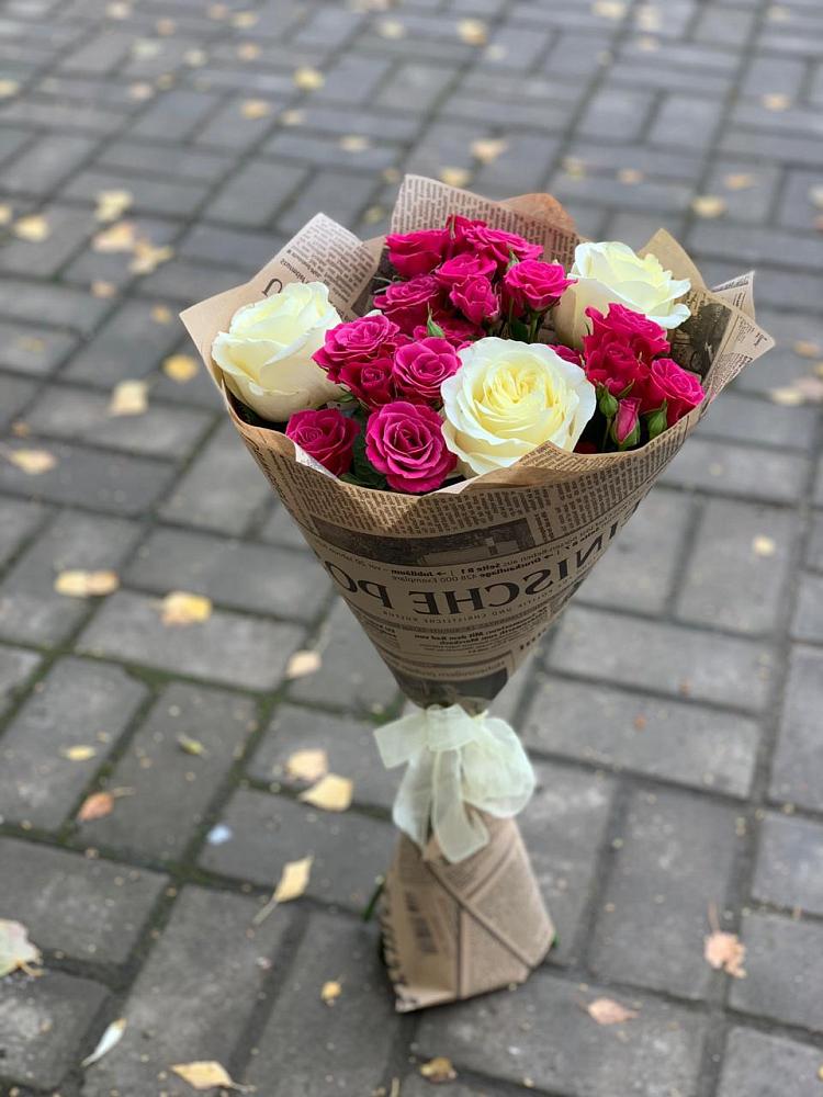 Букет цветов из: Розы в Светлые Горы