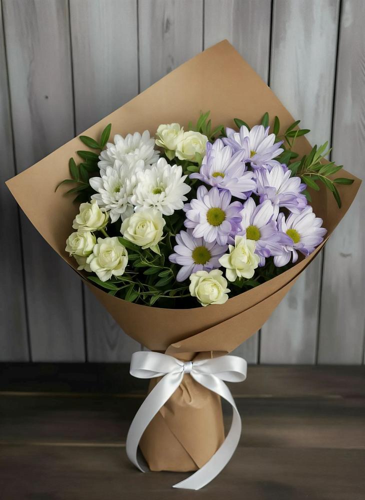 Букет цветов из: Хризантемы и Розы в Светлые Горы